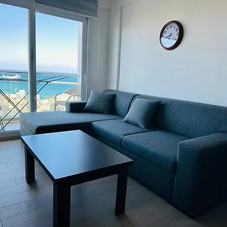 North Sea View Cozy Kyrenia Center *