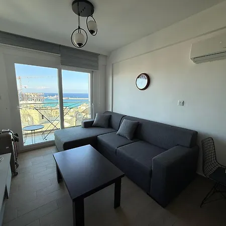 North Sea View Cozy Kyrenia Center Appartement Girne