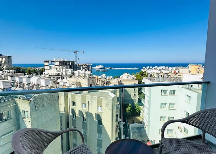 Ld Kyrenia Center Sea View
